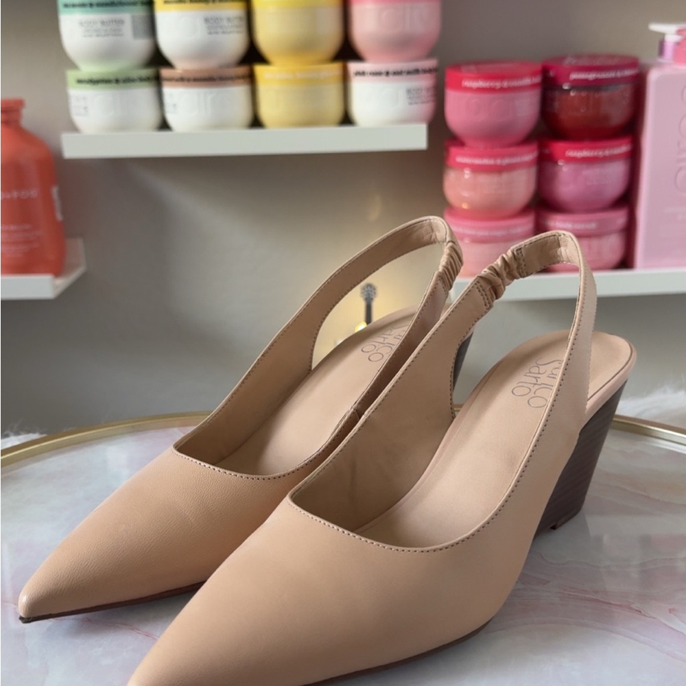 Frank Sarto Chic Beige Slingback Wedge Heels